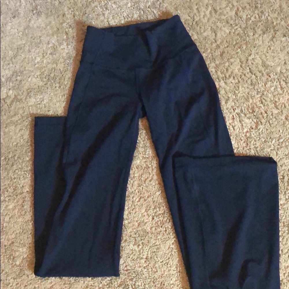 Like new Lululemon groove pant